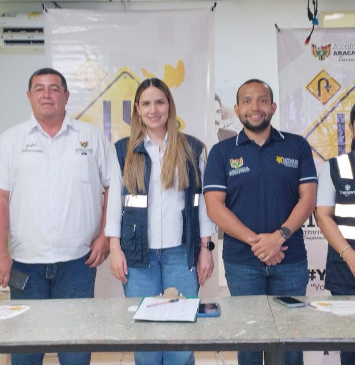 Autoridades e invitados